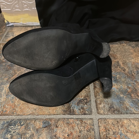 Knee high heels - Picture 2 of 2